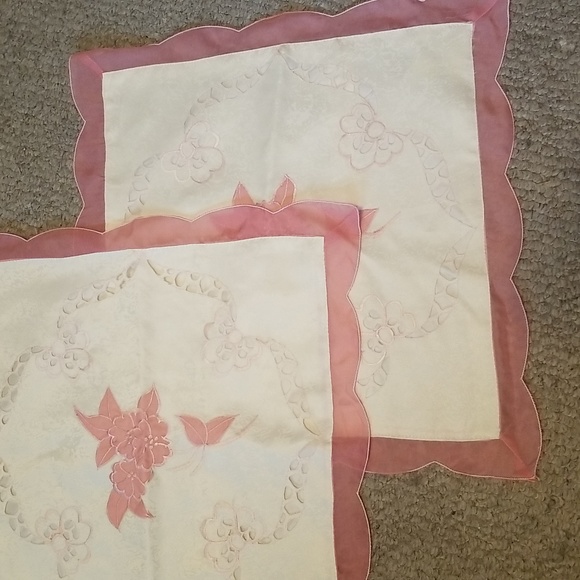 Vintage Pillowcovers Set of 2 - Picture 2 of 5